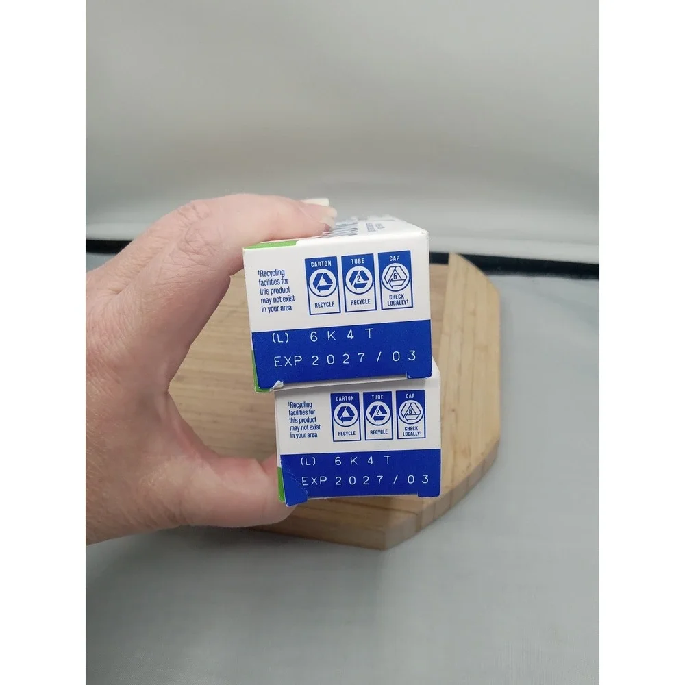 Sensodyne repair protect